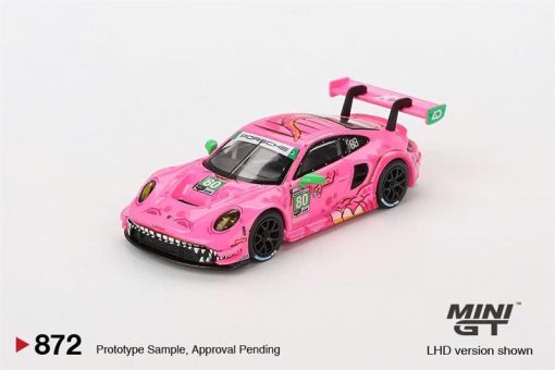 MiniGT Porsche 911 GT3 R #80 AO Racing Virginia Roxy