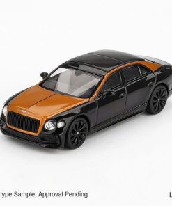 MiniGT Bentley Flying Spur White Sand Verdant (Card)