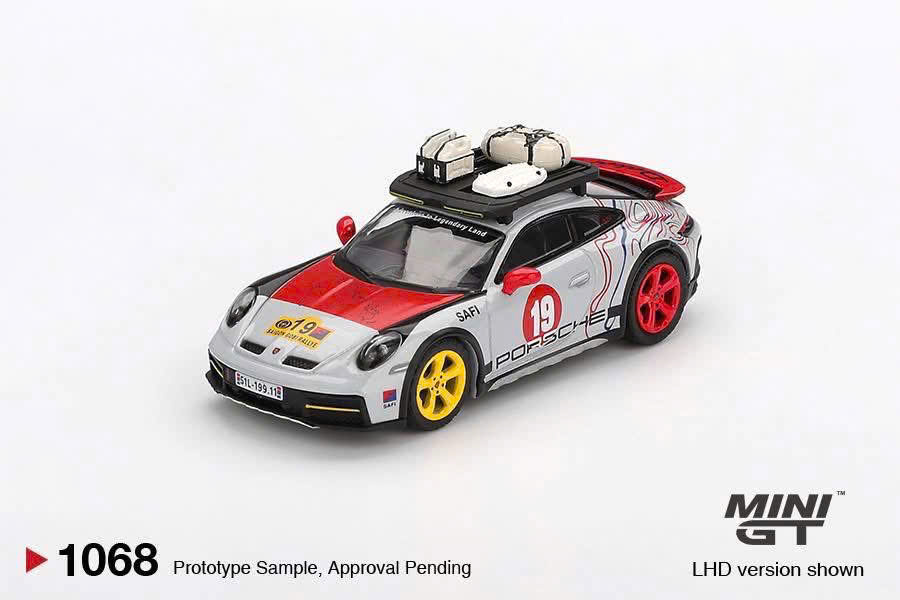 MiniGT Porsche 911 Dakar "Uncle Rally"