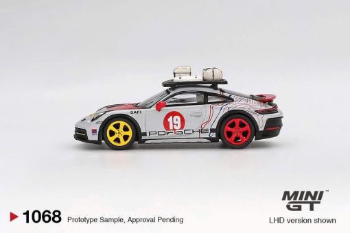 MiniGT Porsche 911 Dakar "Uncle Rally" (Box)